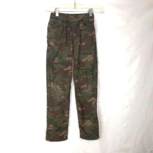 Camouflage boys crazy 8 pants